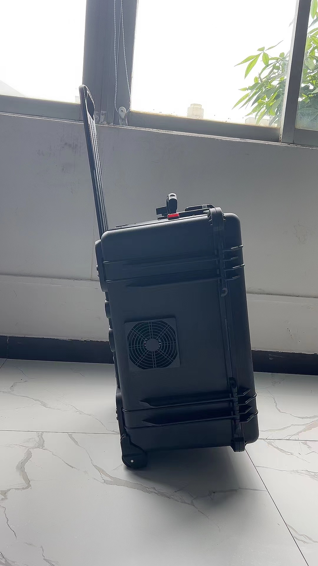 郑州手拉箱型移动通信干扰器